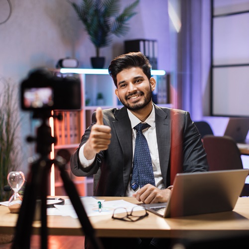 15 Hacks to Build A Culture Of Engagement in the Age of Video_square.jpg